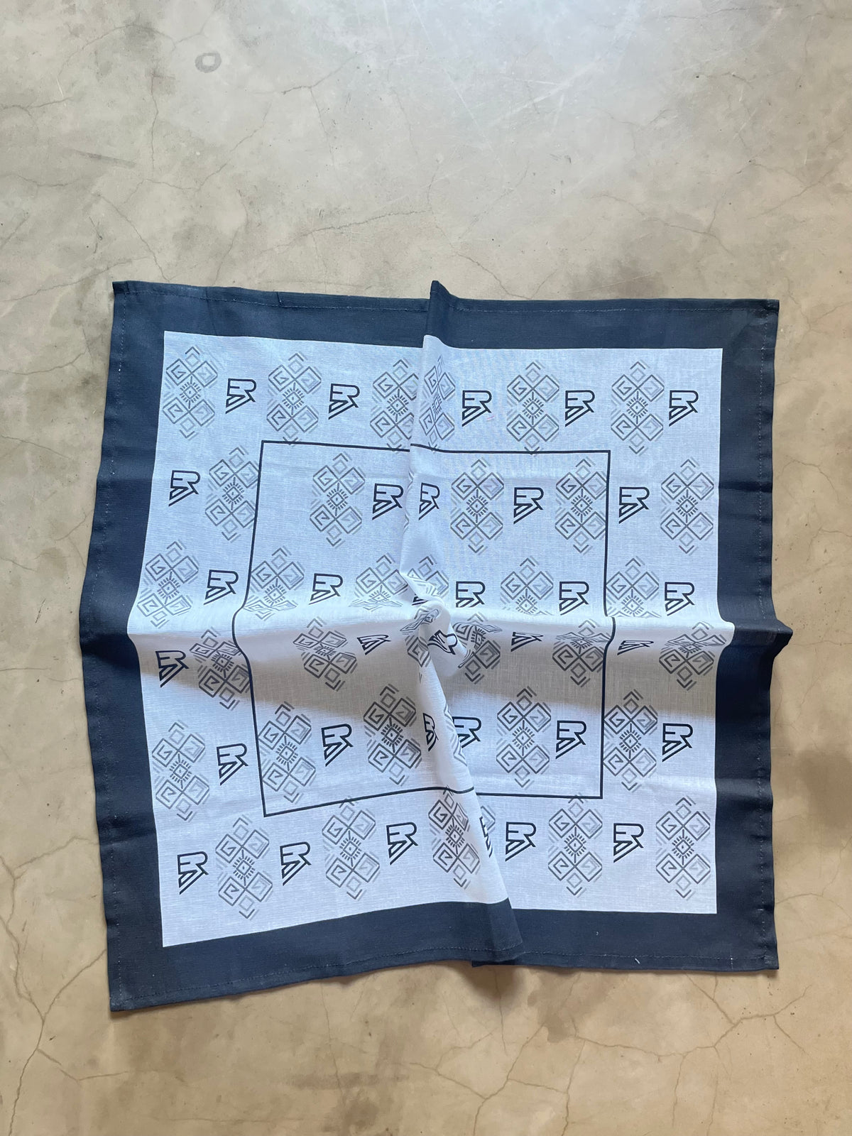 Ethnik Monogram Linen Scarf