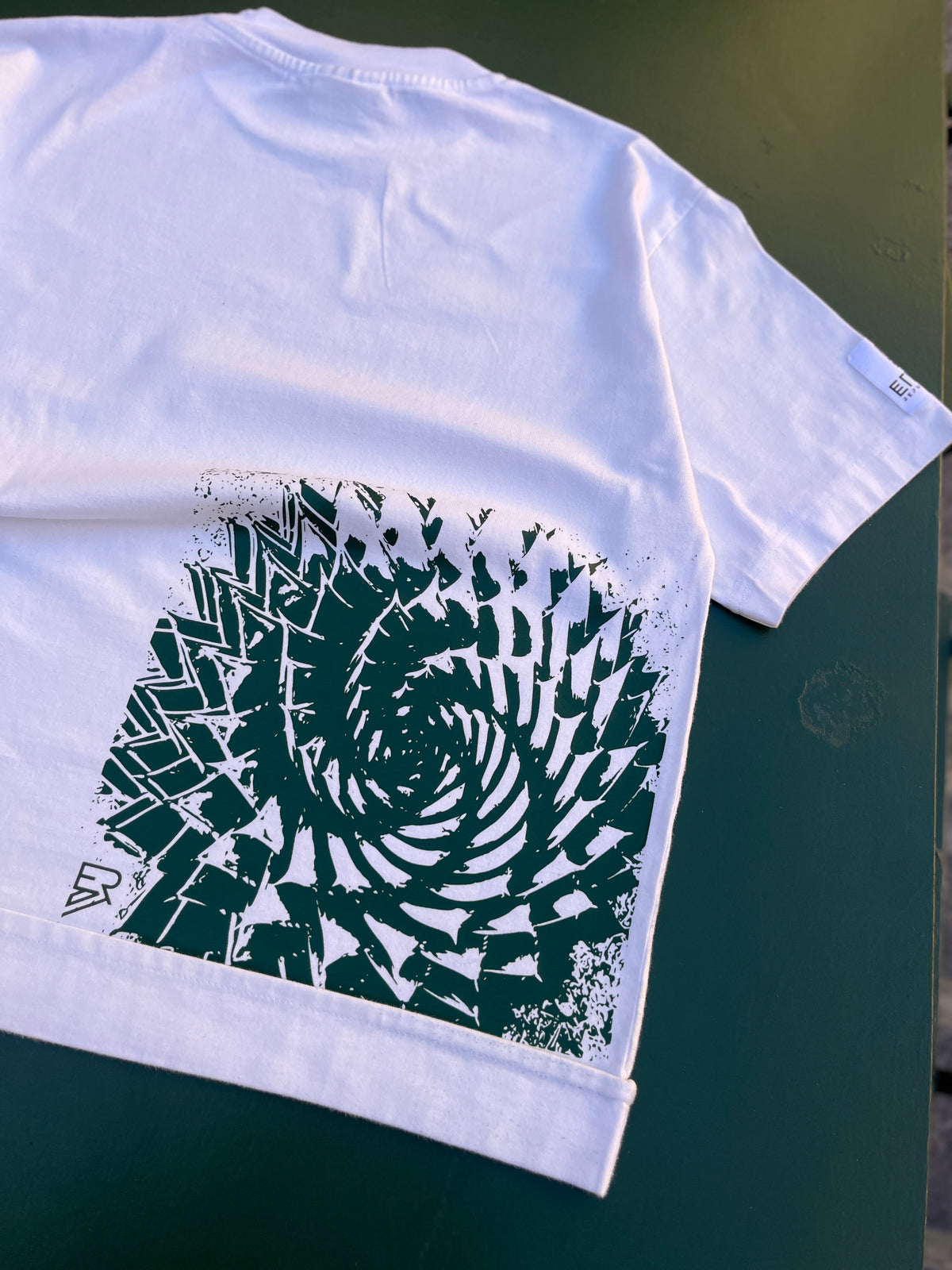 Kharetsa Graphic T-Shirt