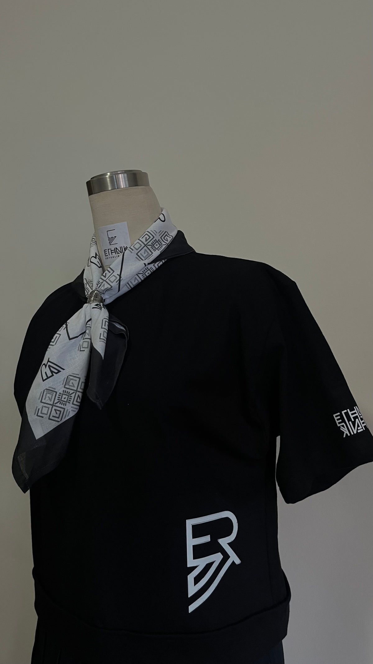 Ethnik Monogram Linen Scarf