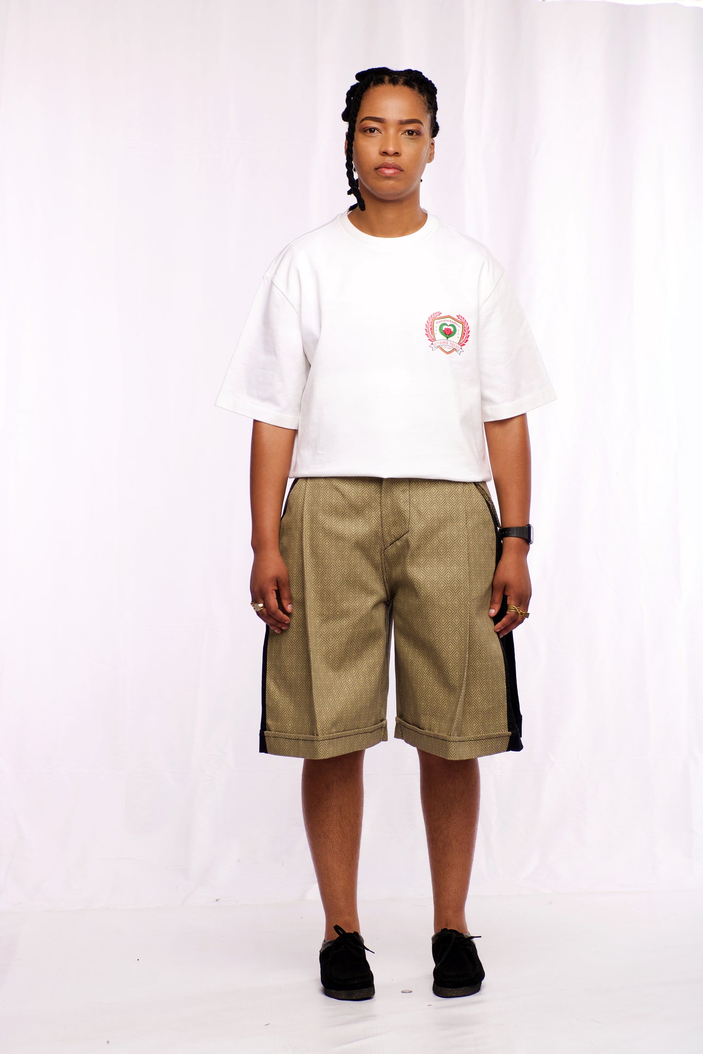 Ethnik “Academy Motto” T-Shirt